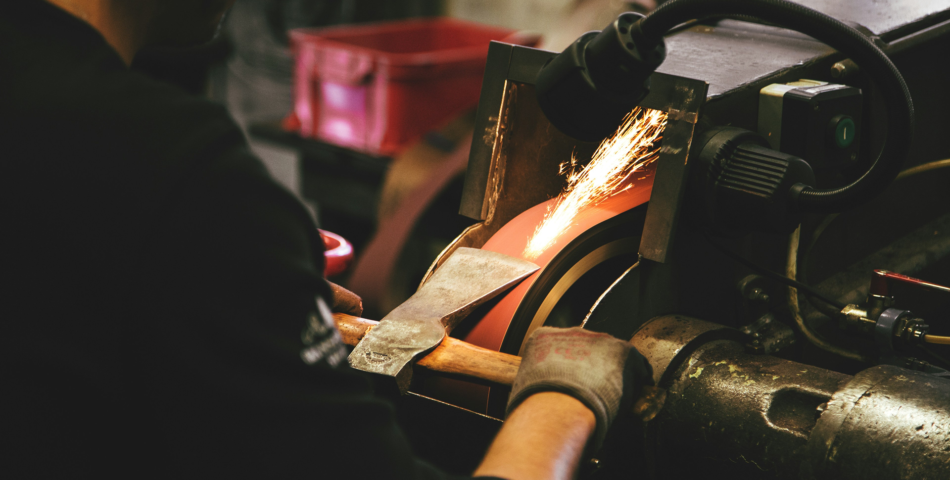 Manufacturers & Shippers